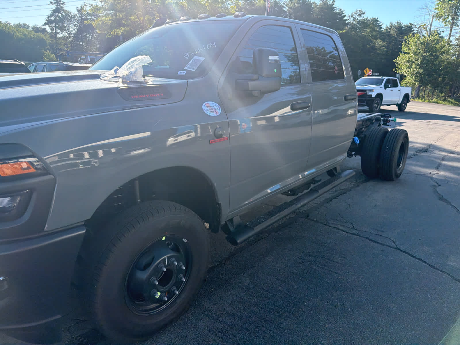 2026 RAM 3500 Chassis Cab Tradesman 4WD Crew Cab 60" CA 172.4" WB