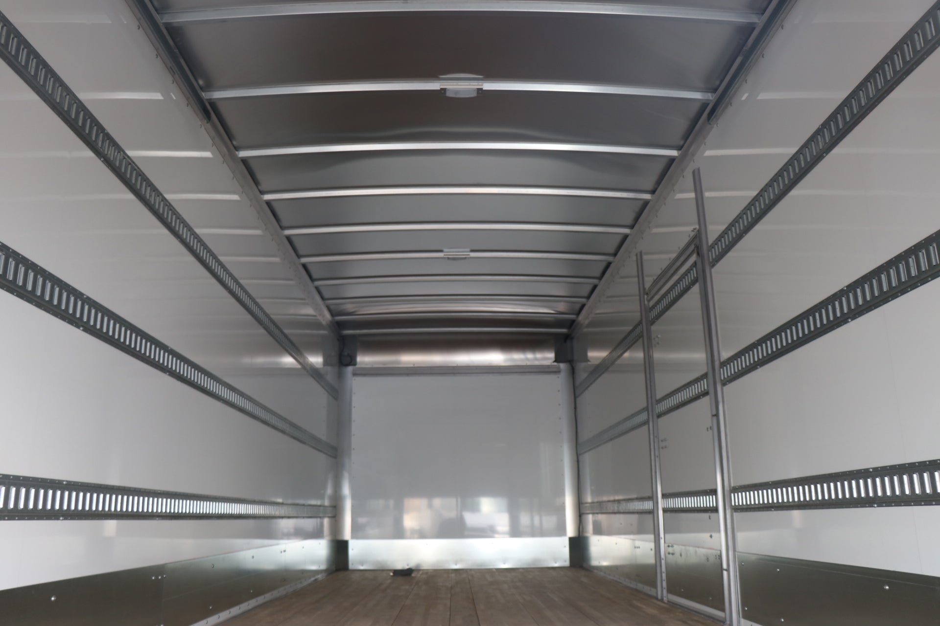 2025 Hino L6-24 Base