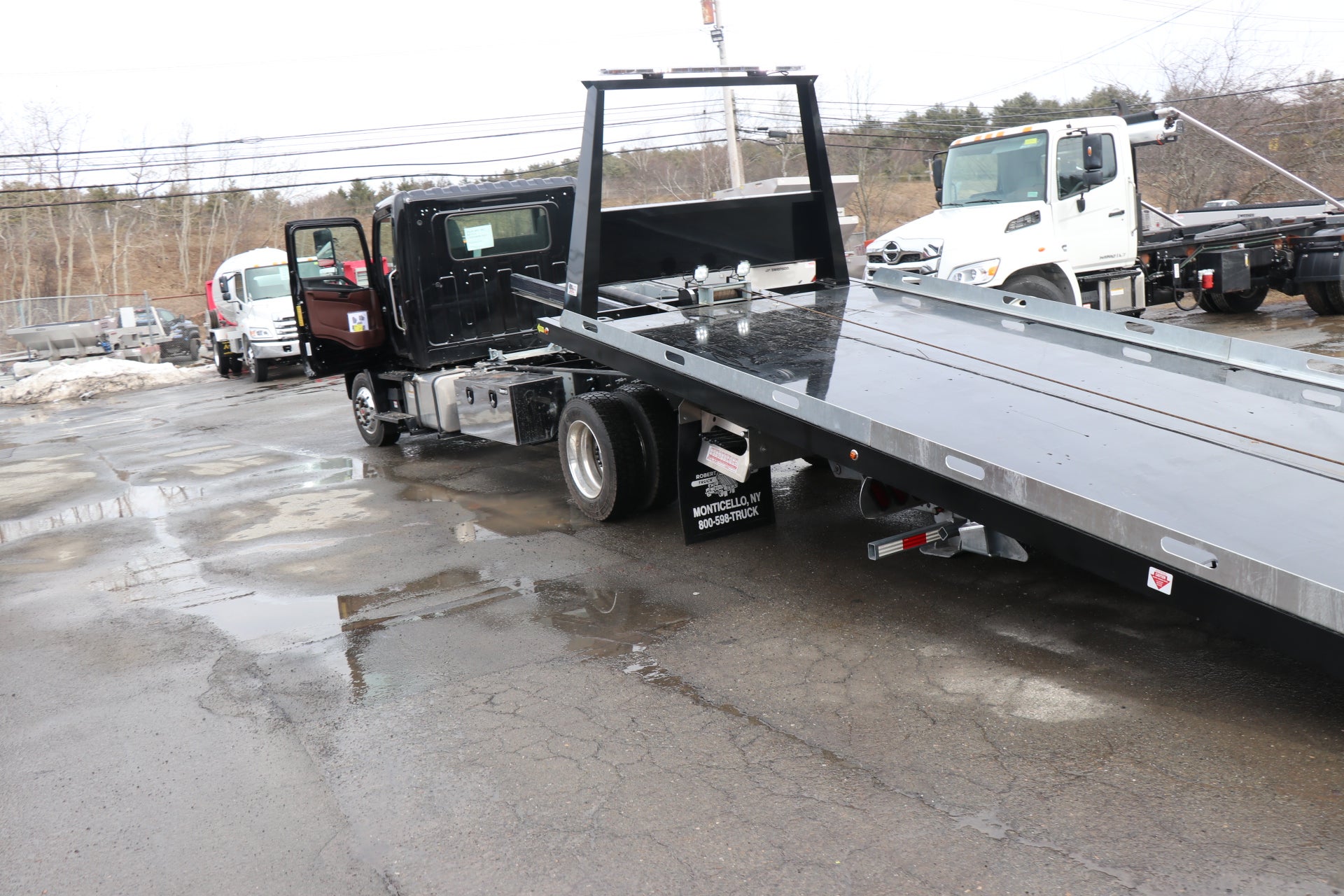 2026 Hino L6-24 Base