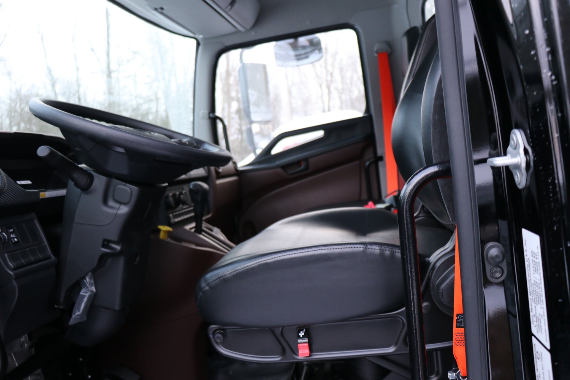 2026 Hino L6-24 Base