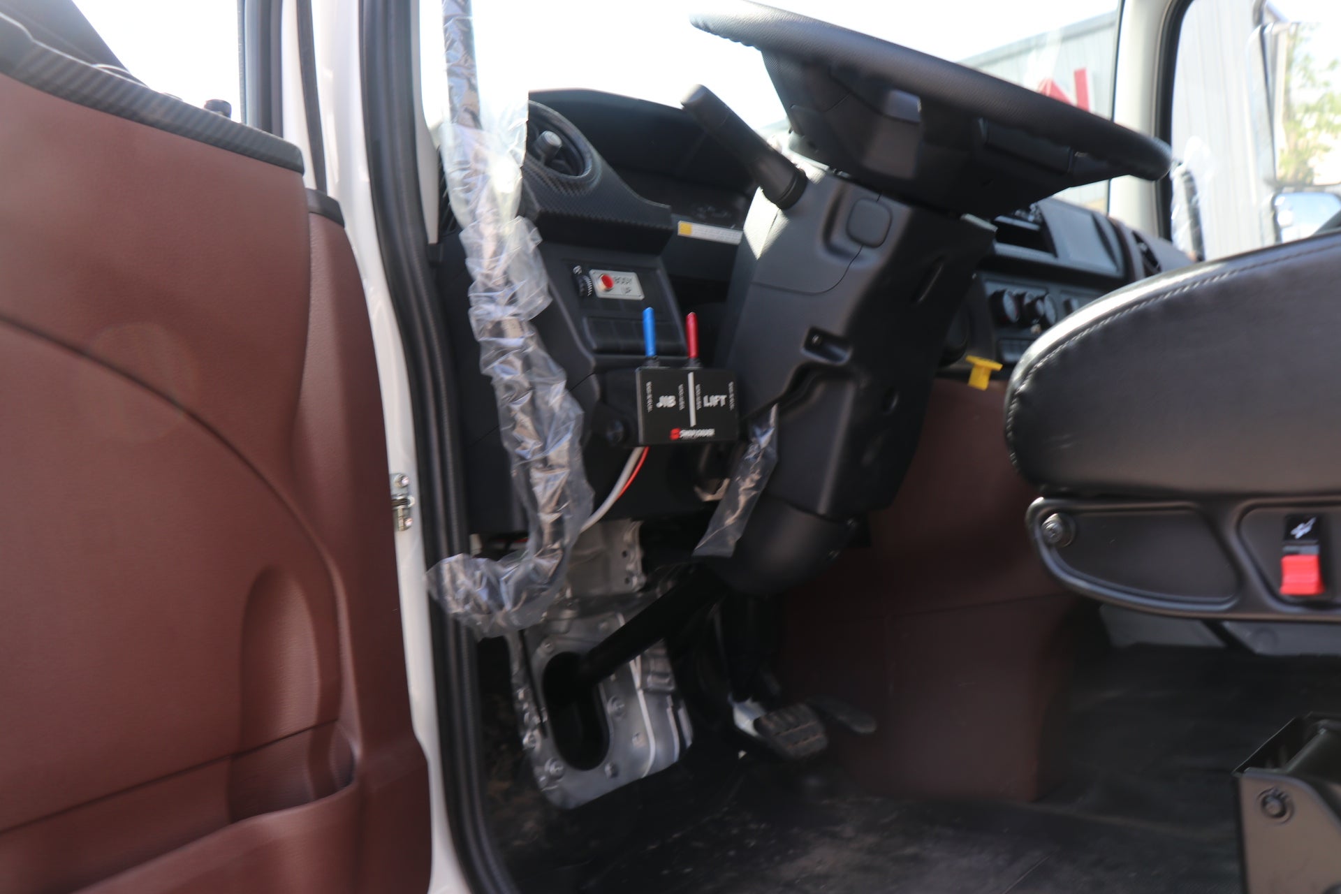 2025 Hino L7-24 Base