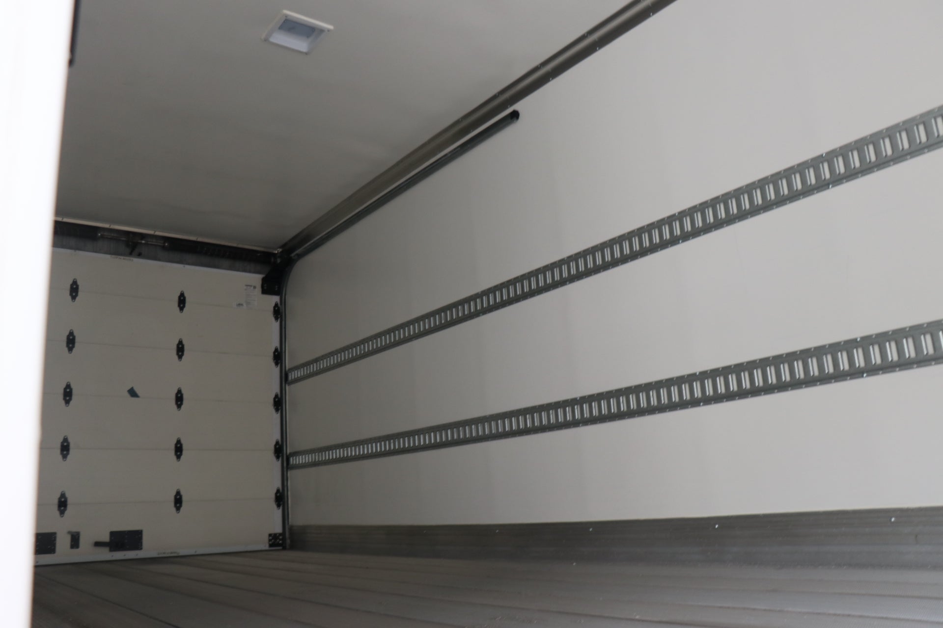 2027 Hino XL7 Base