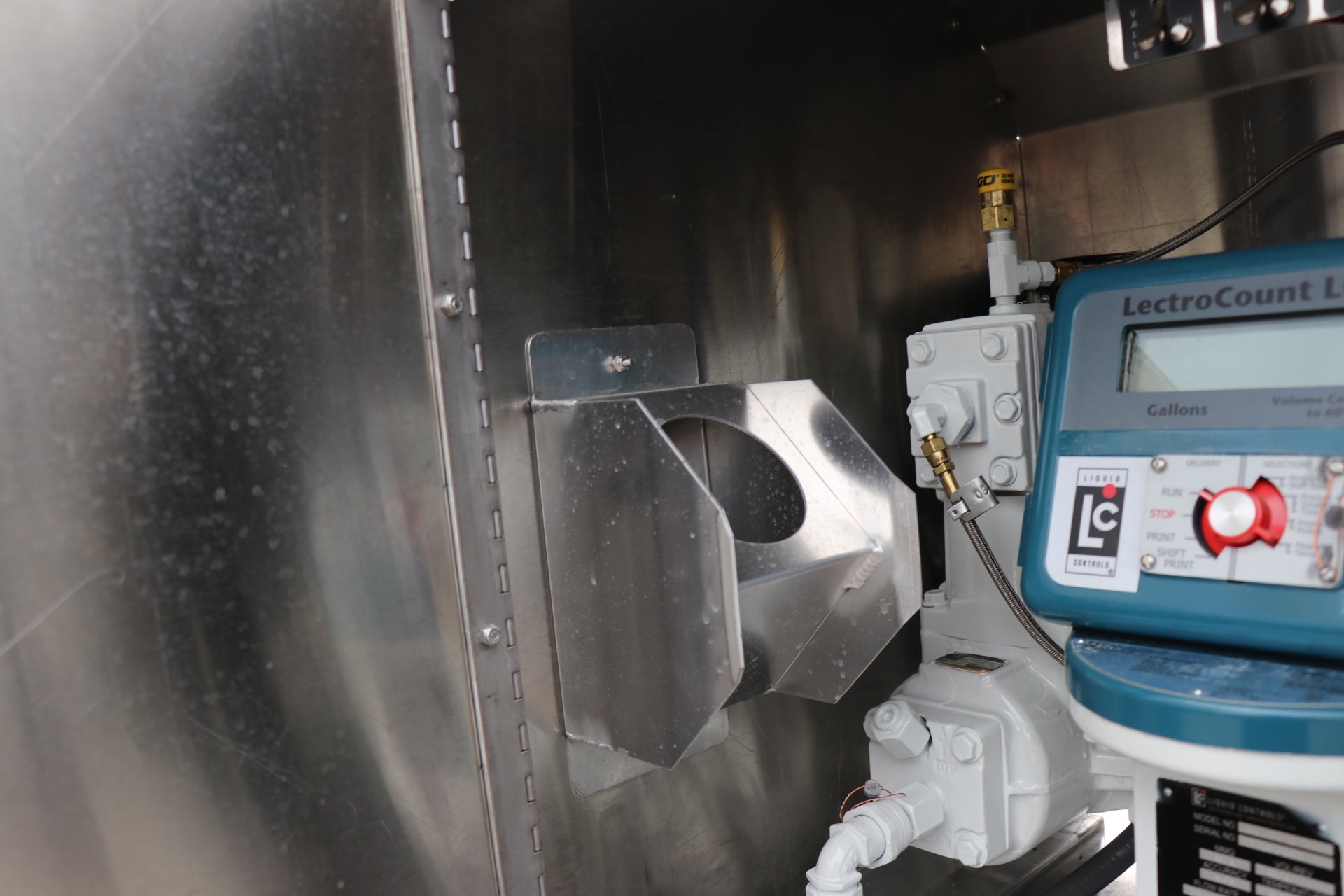 2026 Hino L7-24 Base